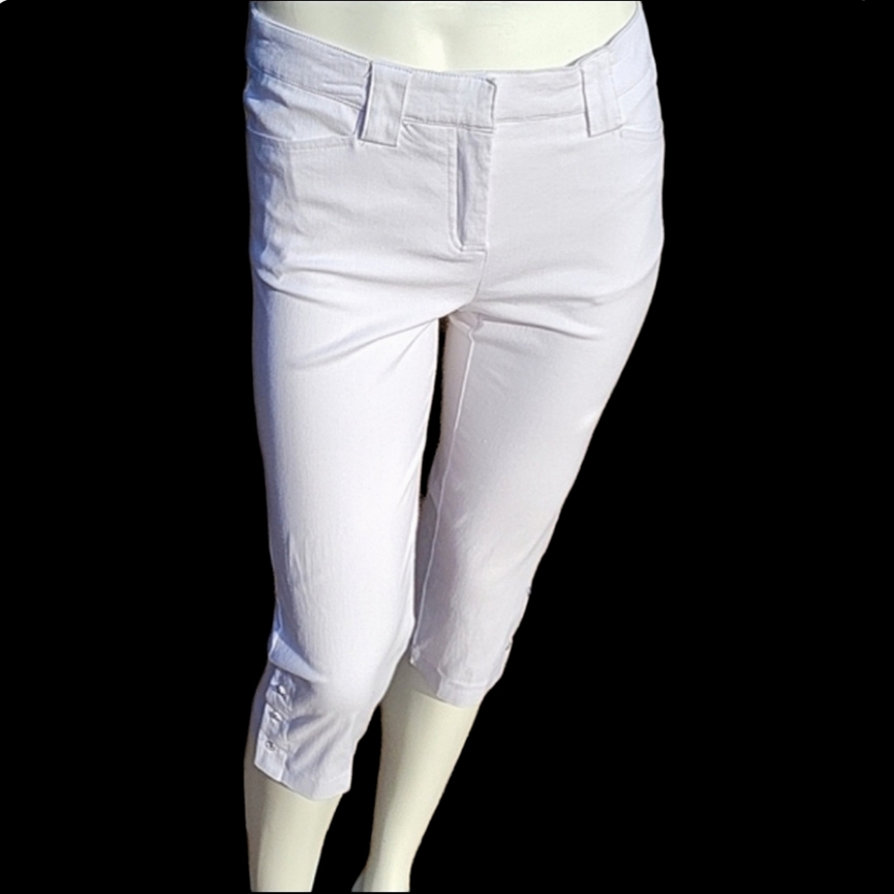 NEW 89th & Madison Cropped Pants